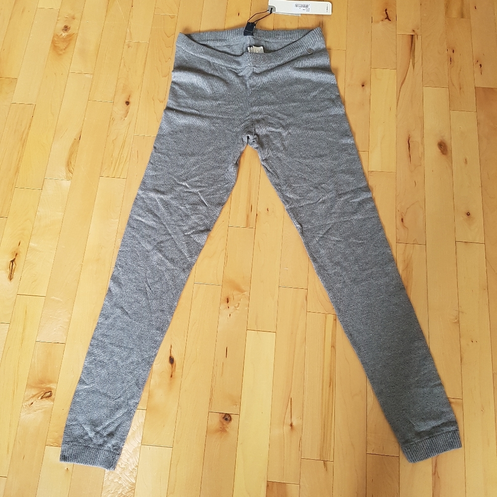 NEW Bench gray leggings - medium